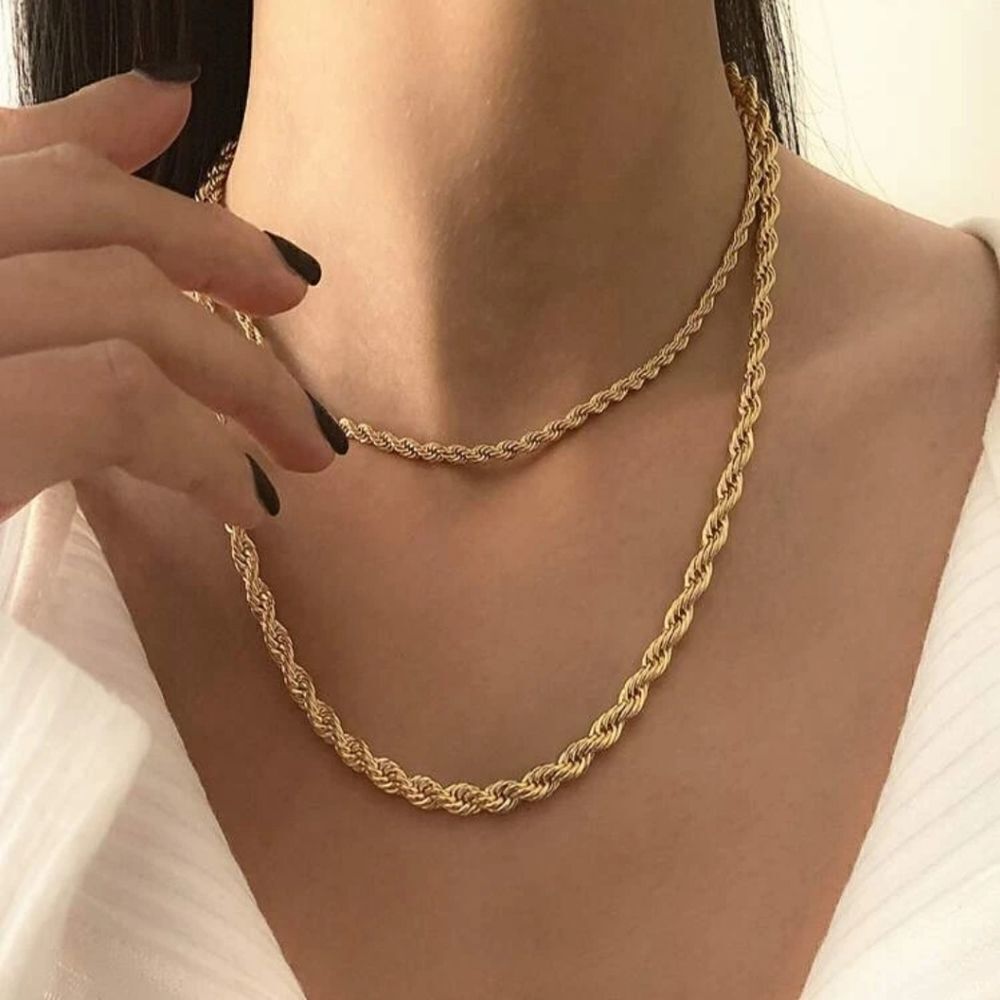 NWT, Gold Chain Layered Necklace  